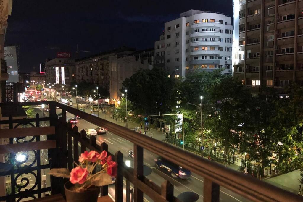 Outstanding 3Br Ultracentral Cityview Balcony Aaa Apartment Bucharest Exterior photo