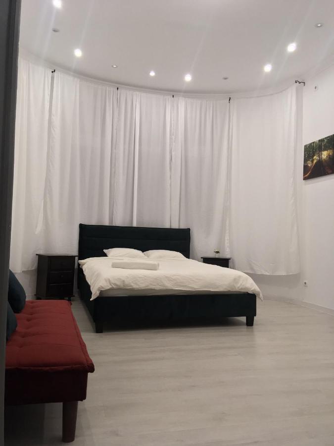 Outstanding 3Br Ultracentral Cityview Balcony Aaa Apartment Bucharest Exterior photo